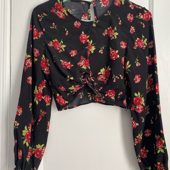 Zara Crop Top, Black/Red floral, Medium Y2K - Picture 2 of 13